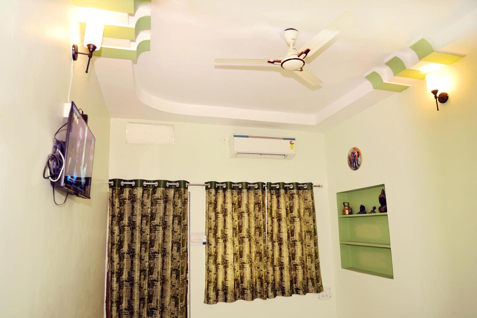 Holiday home Shree Vinayak *